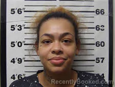 Mugshot of SAVANNAH SHAWNTIE PENDER booked in Carteret County, North Carolina on August 3, 2026