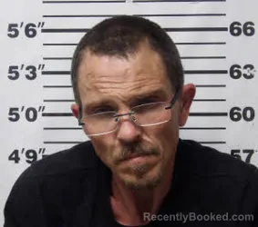 Mugshot of JOHNATHON MICHAEL ROBERTS