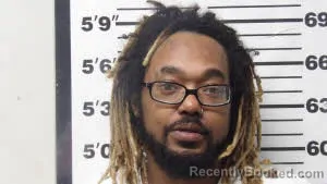 Mugshot of Quinton Lavar Thompson booked in Carteret County, North Carolina on October 3, 2026
