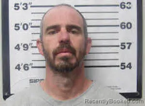 Mugshot of ALEX VERL WILLIS booked in Carteret County, North Carolina on March 17, 2026