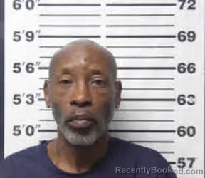 Mugshot of DARRIN WALLACE
