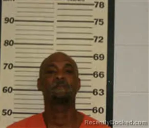Mugshot of ALBERT LAMONT RICHMOND