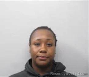 Mugshot of SHA'QUEVIA REG'NEKE'SHAE DAVIS