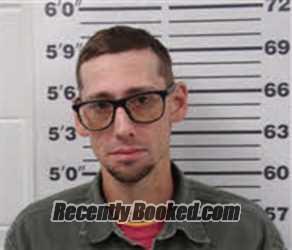 Mugshot of KRISTOPHER MICHAEL SIMONS