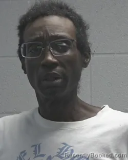 Mugshot of KENNETH GERALD ROBERTS