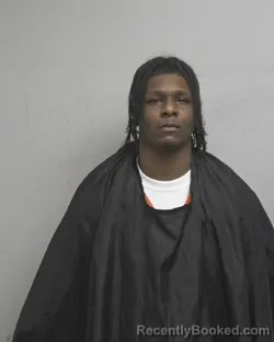 Mugshot of JAQUAVIOUS ANTWAN CRAIG
