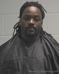 Mugshot of VARAN MARQUI HAMRICK