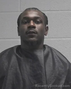 Mugshot of KEEVON TREMAINE WALKER
