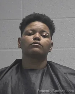 Mugshot of YASMEEN I-MAN MILLER