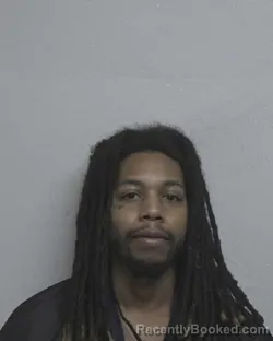 Mugshot of ZACHARY WILLIAM SIMMONS