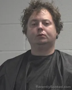 Mugshot of JUSTIN ROSS KENNEDY