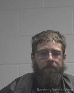 Mugshot of KYLE SHAWN KNAPP