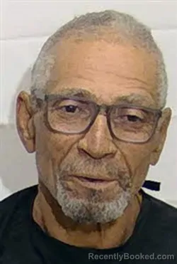 Mugshot of KENTNEY SMITH booked in Columbus County, North Carolina on April 9, 2026