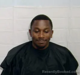 Mugshot of DEANGALO LEWIS