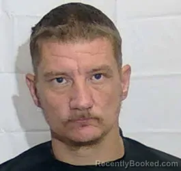 Mugshot of TIMOTHY RAY DAVIS