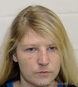 Mugshot of STARR DANIELLE DEW