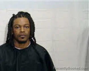 Mugshot of DONOVAN UNIQUE YOUNG booked in Columbus County, North Carolina on April 8, 2026