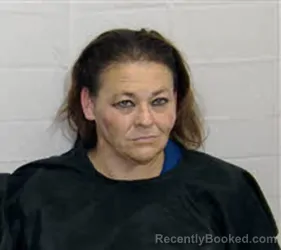 Mugshot of Kelly Marie Williams booked in Columbus County, North Carolina on August 4, 2026