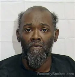 Mugshot of DEXTER TERREL LAMONT booked in Columbus County, North Carolina on April 25, 2026