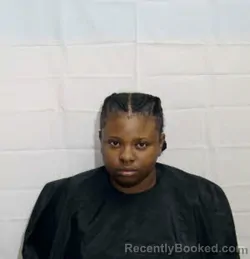 Mugshot of KAHNODA QUMAE DAVIS booked in Columbus County, North Carolina on March 22, 2026