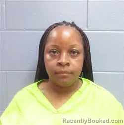 Mugshot of JESSICA LASHAY WALLACE booked in Lee County, Georgia on May 16, 2026