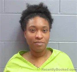 Mugshot of KORTNEY QUANISHA JASADE KING booked in Lee County, Georgia on June 16, 2026