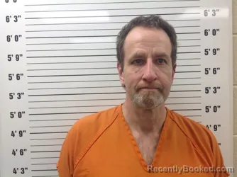 Mugshot of TRENTON EUGENE ROPER