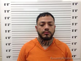 Mugshot of Victor Guadalupe Valdez-Servin