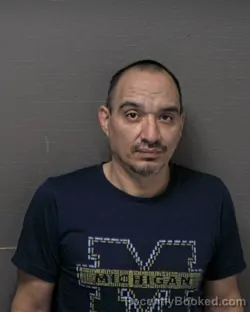 Mugshot of GUSTAVO ADOLFO HERNANDEZ