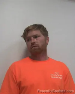 Mugshot of CLINTON JAMES HARTMAN