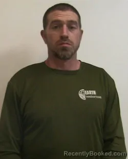 Mugshot of JUSTIN MICHAEL PADILLA