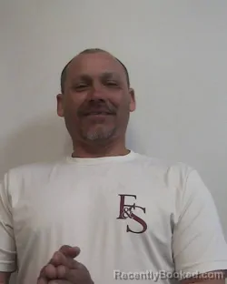 Mugshot of VICTOR GARCIA