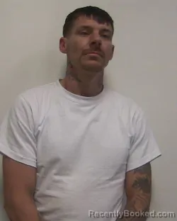 Mugshot of TRAVIS WAYNE BURNS