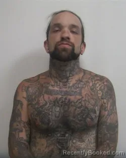 Mugshot of KELLY WAYNE LEONARD booked in Davidson County, North Carolina on March 30, 2026