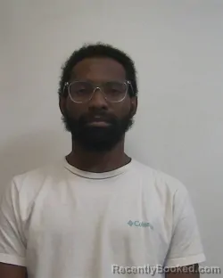 Mugshot of GIOVONNI KE'SHAWN GLADNEY booked in Davidson County, North Carolina on April 3, 2026