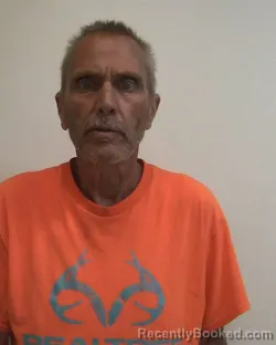 Mugshot of GEORGE EDWARD PETERSON booked in Davidson County, North Carolina on April 29, 2026