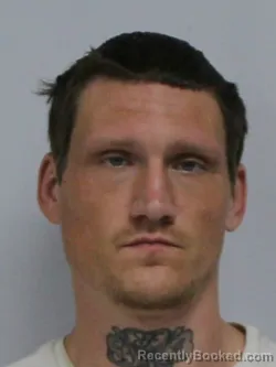 Mugshot of THOMAS EUGENE LOWE