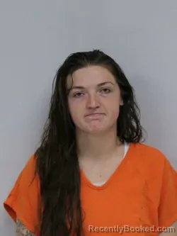 Mugshot of LINDSAY DANIELLE LEATHERMAN