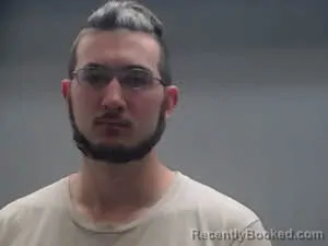 Mugshot of MALACHI ELIJAH LARIVEE