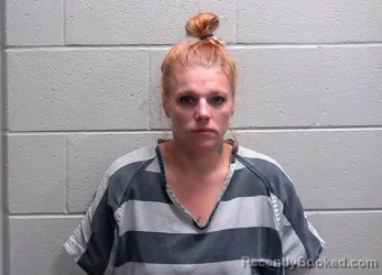 Mugshot of SHAWNA LEA SAENZ