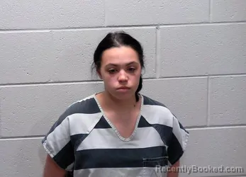 Mugshot of ARYAL MARIE MANRRIQUEZ booked in Bureau County, Illinois on April 6, 2026
