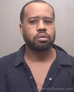 Mugshot of DEMOND BURRELL