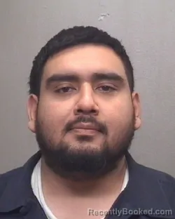 Mugshot of HUGO OSWALDO CALDERONCHAVEZ