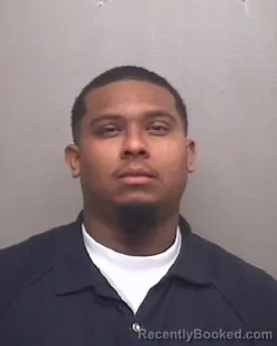 Mugshot of IBSEN JELANI CRUZPASTRANA