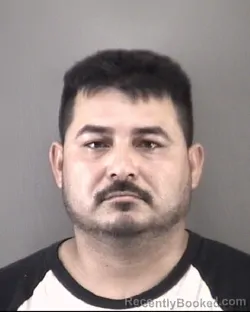 Mugshot of ISAIAS OCAMPO URIOSTEGUIOCAMPO