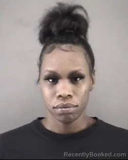 Mugshot of JULIA DIANONEE BLANGO