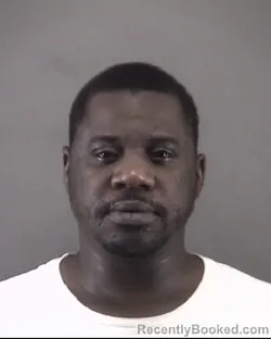 Mugshot of KENNETH DANARD RICHARDS