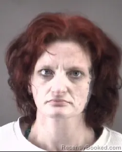 Mugshot of LIEA TROI HOBSON