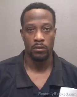 Mugshot of MARLON YOEAL DEAN