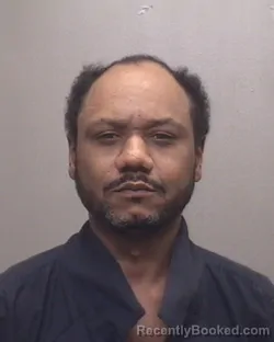 Mugshot of SHAUNTA LEONARD APPLE